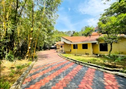 Vaidyaratnam Mooss Ayurveda at Thrissur